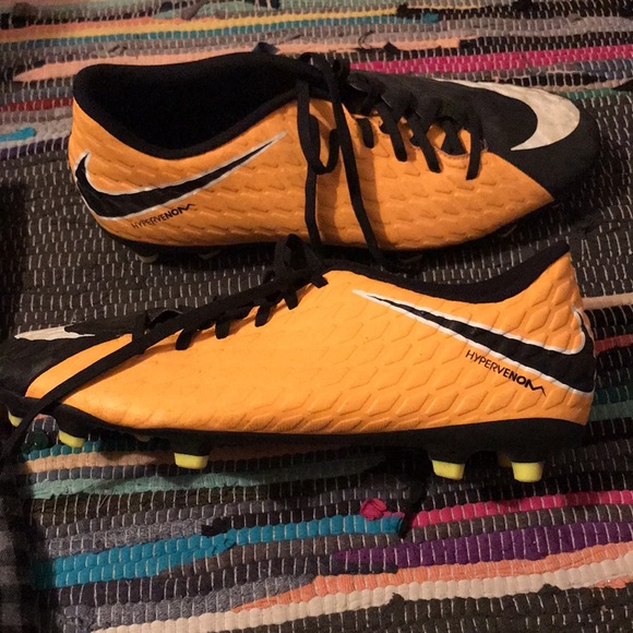Nike Black and Yellow Hyper Venom cleats. Size12. - Picture 2 of 5